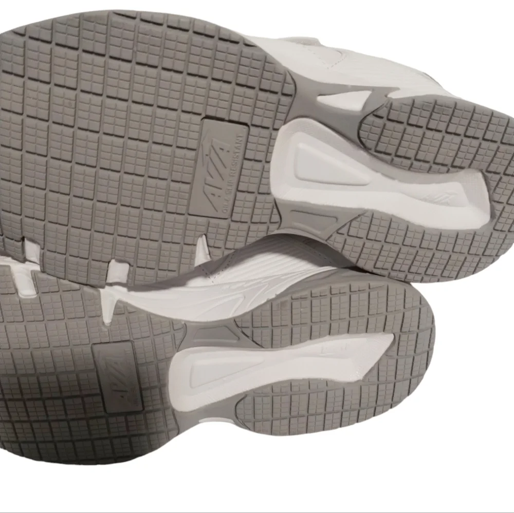 Avia Avi-Union II Non Slip Resistant White/Gray Shoes‎ for Men Size 8 width 4E•